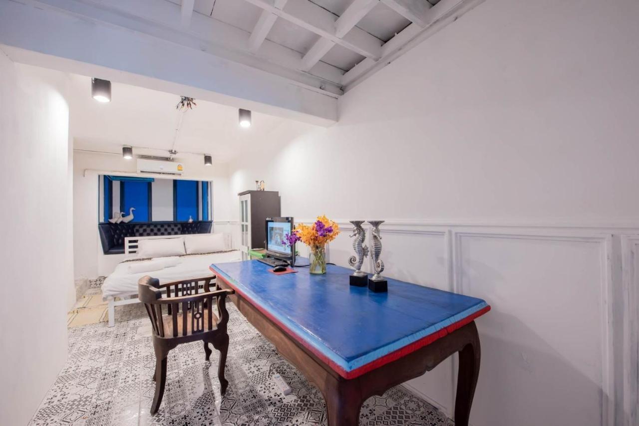 Elixir Hostel Бангкок Экстерьер фото