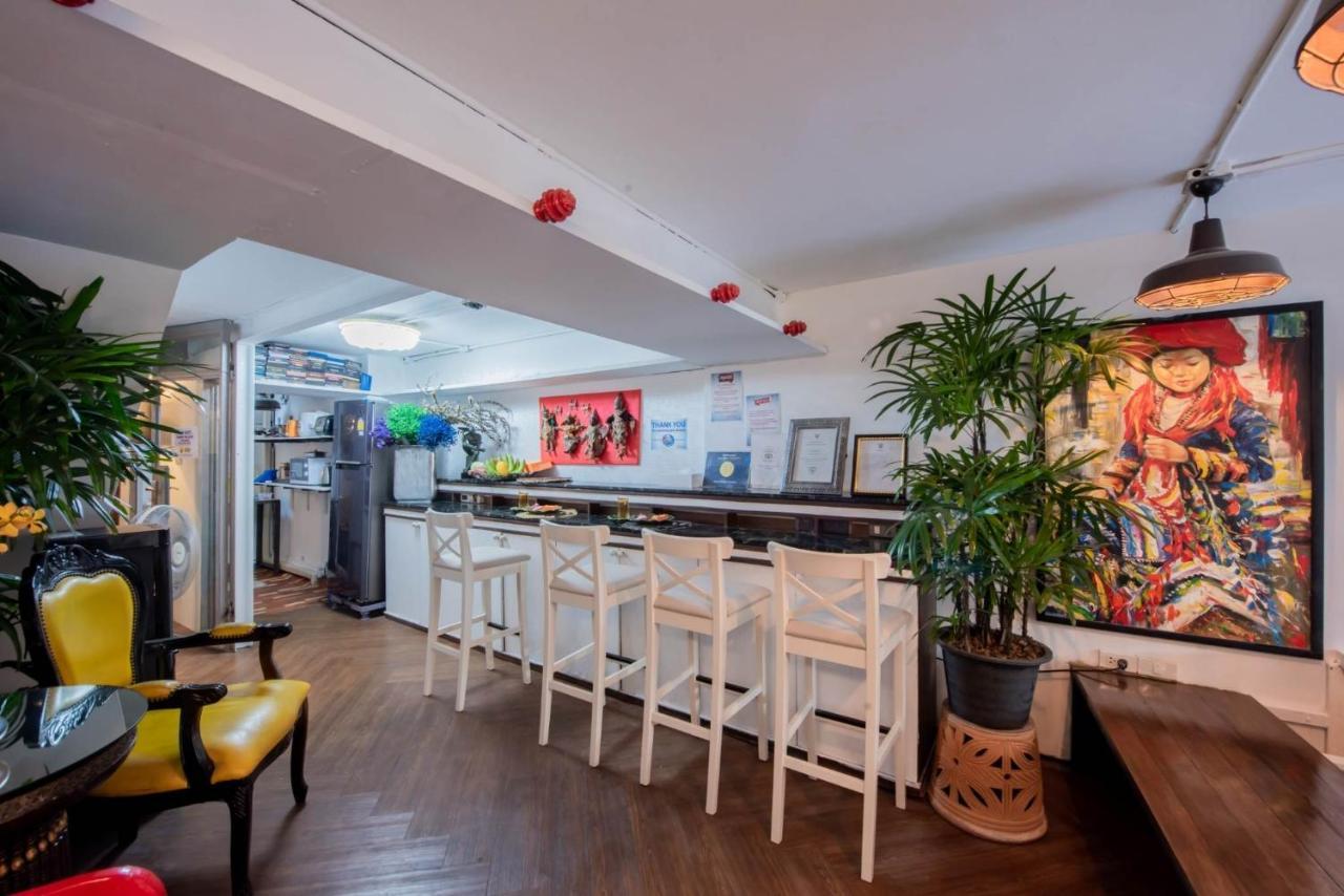 Elixir Hostel Бангкок Экстерьер фото